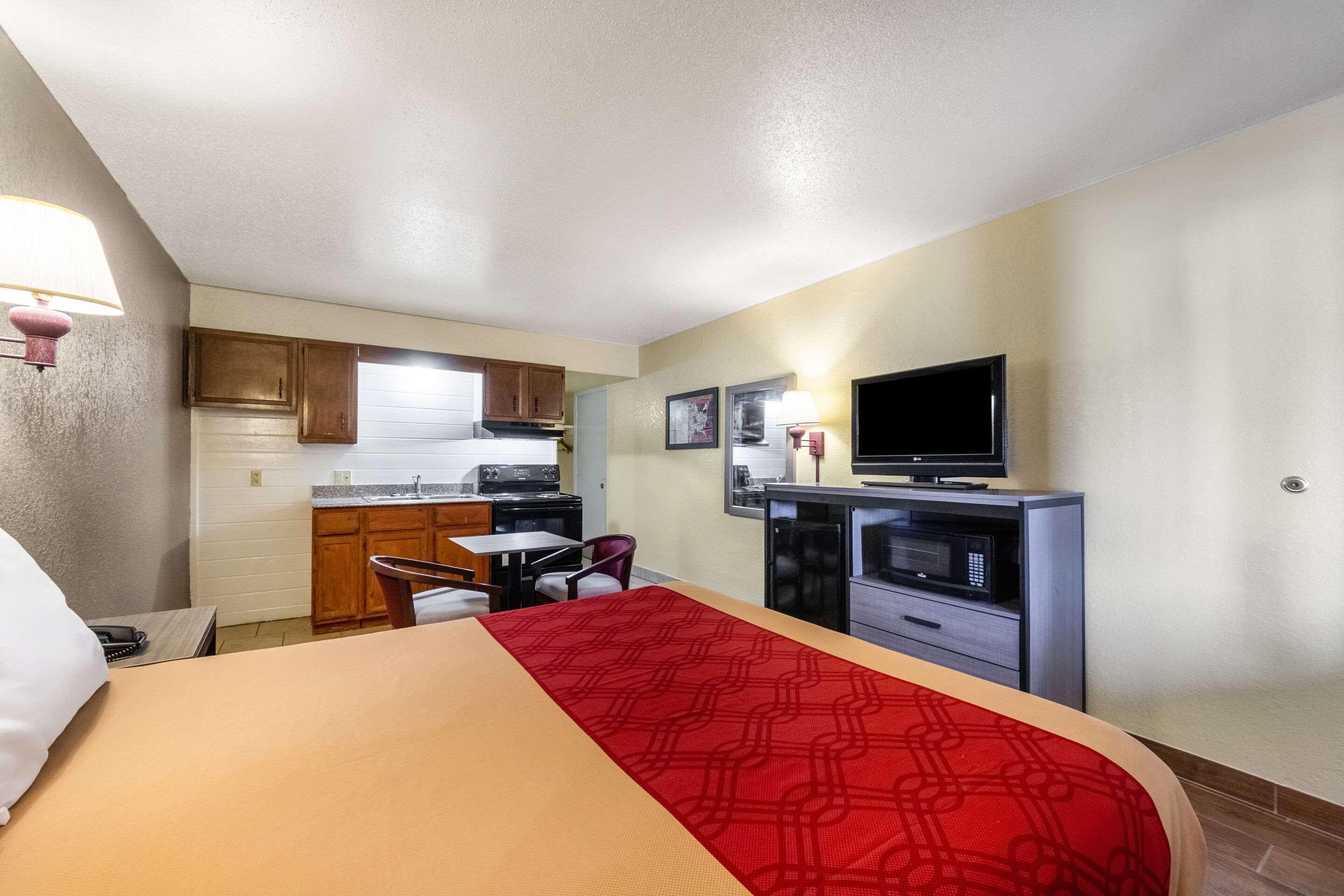 Econo Lodge San Marcos University Area Ngoại thất bức ảnh