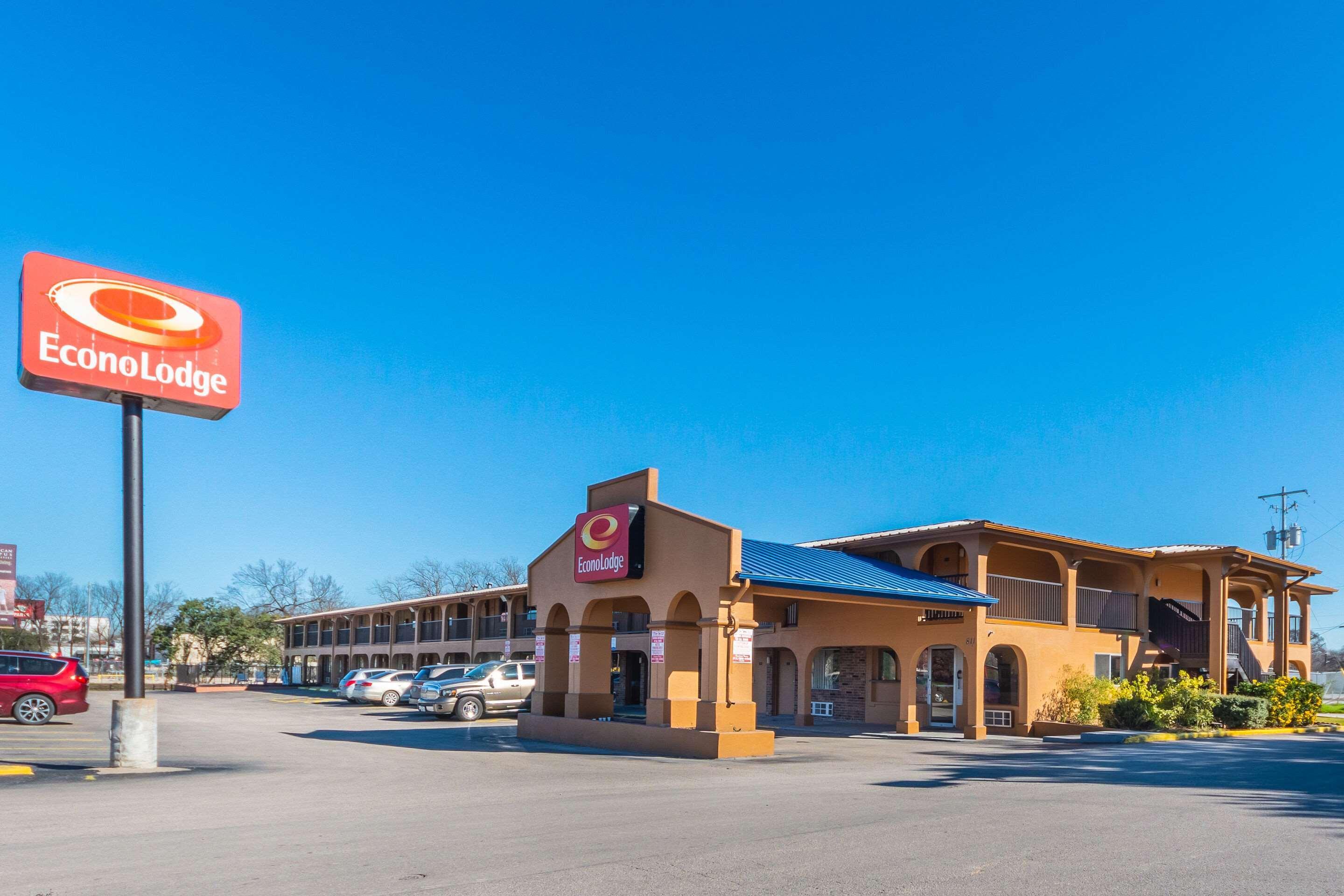 Econo Lodge San Marcos University Area Ngoại thất bức ảnh