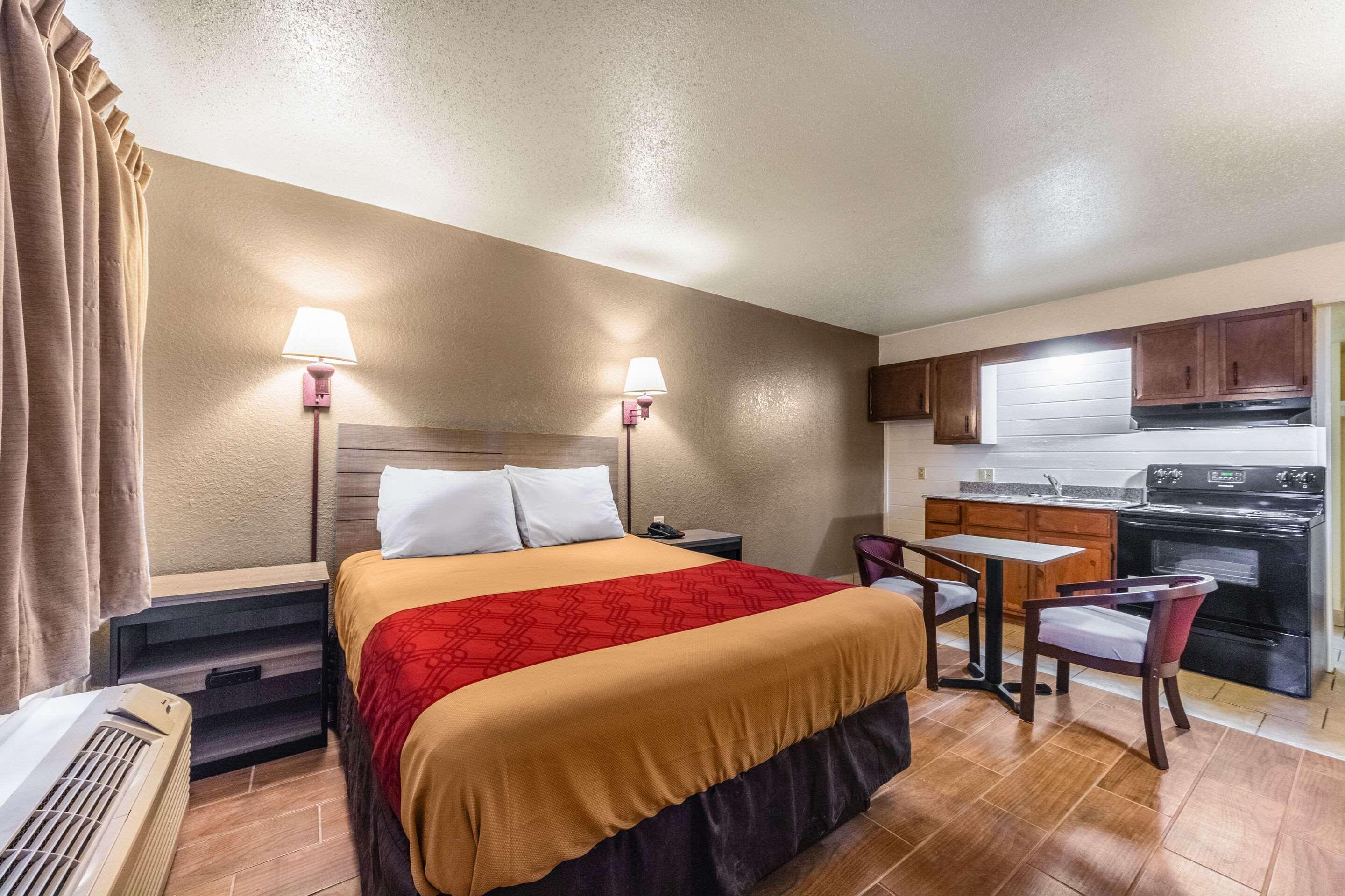 Econo Lodge San Marcos University Area Ngoại thất bức ảnh